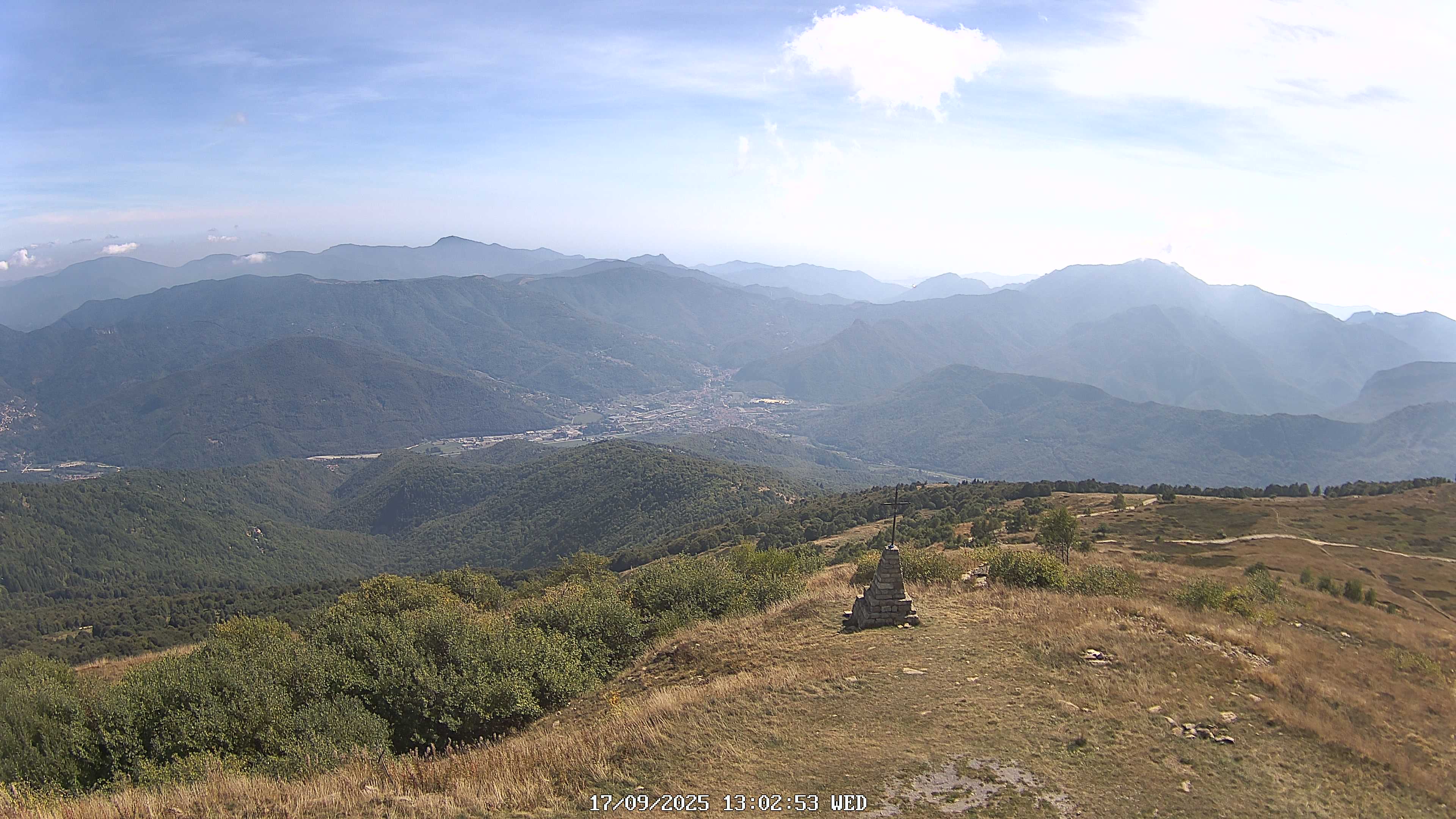 immagine della webcam nei dintorni di Colle del Prel: webcam Garessio