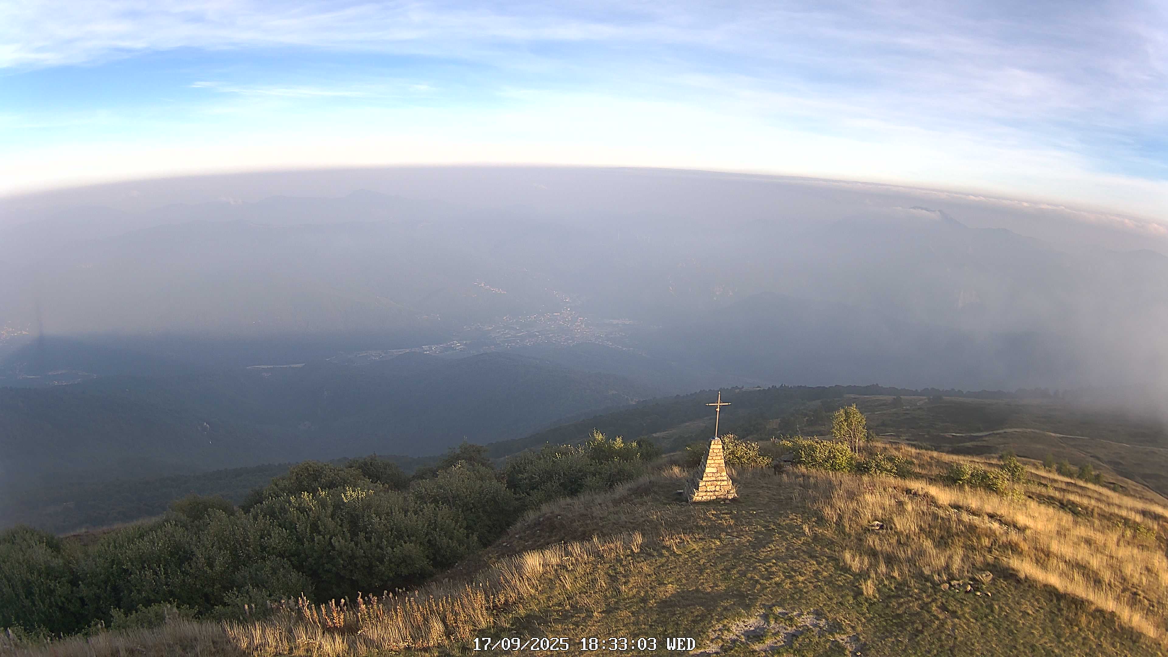 immagine della webcam nei dintorni di Colle del Prel: webcam Garessio
